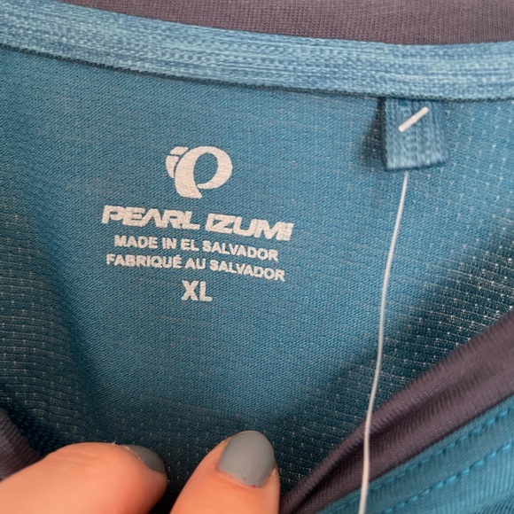 Pearl Izumi Canyon LS Jersey 🚴 - Picture 4 of 4